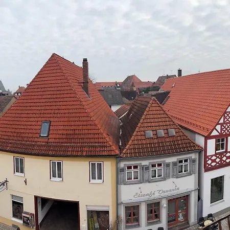 Juraperle - Historisch Und Modern - 4